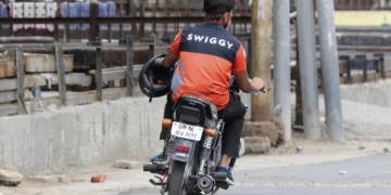 Swiggy Delivery Note Goes Viral, Highlights Gig Worker Reality