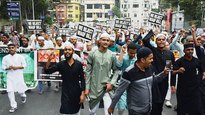 Government Office Chai Break Reel Triggers Nationwide Debate