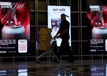 Diet Coke Shortage Triggers Viral Party Trend Across Indian Cities