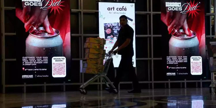 Diet Coke Shortage Triggers Viral Party Trend Across Indian Cities