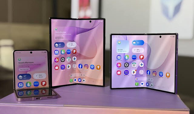Samsung Galaxy Z Fold 8 Review: Price, AI Features, Camera and Performance Explained