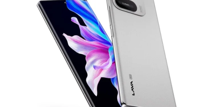 Lava Virat Curve Review: Is Its Rear Display Actually Useful?