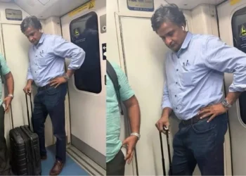 Javagal Srinath’s Metro Ride Goes Viral, Fans Praise His Simplicity